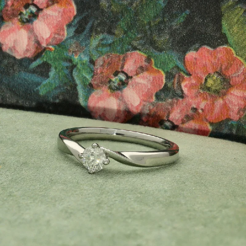 Pre-owned Platinum 0.23ct Diamond Solitaire Ring