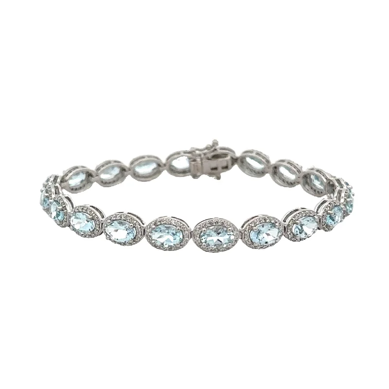 Aquamarine and Diamond Bracelet in White Gold