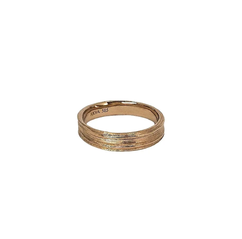 Wedding band lll 14K Gold Ring