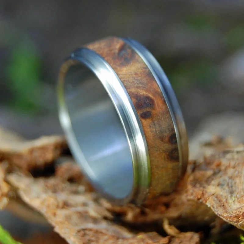 Thuya Burl | Men's Thuya Burl & Titanium Wedding Ring