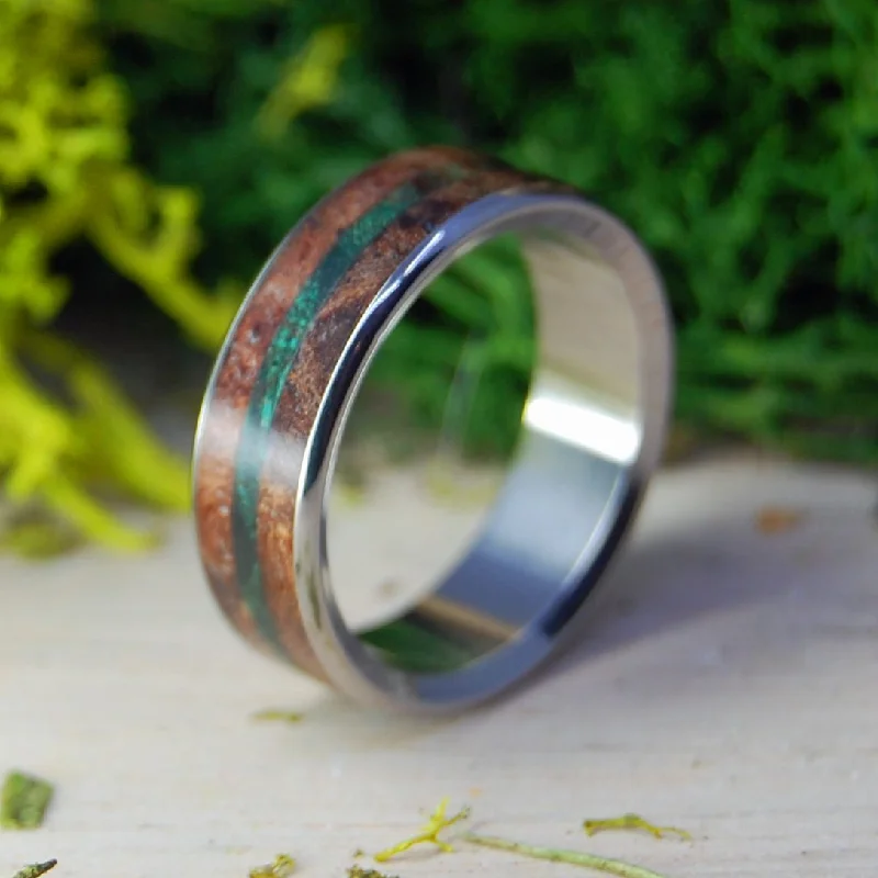 Forest Hills Rounded | Men's Green Maple Wood, Red Oak & Titanium Wedding Ring