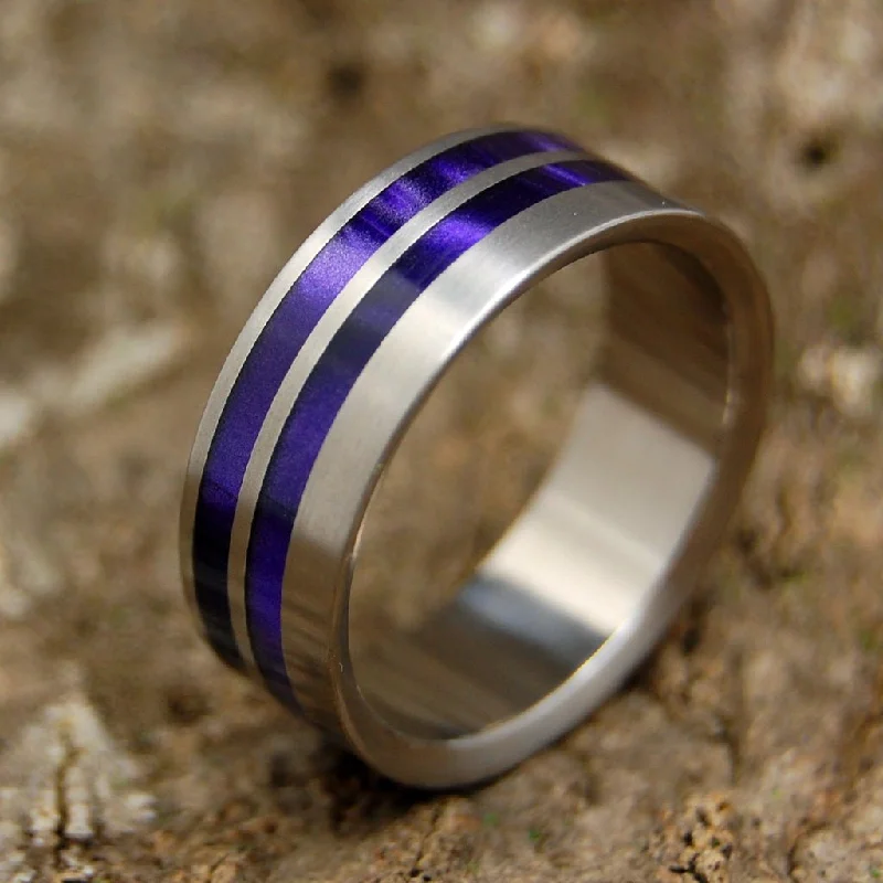 Roman Purpure | Men's Purple Marbled Opalescent Resin & Titanium Wedding Ring