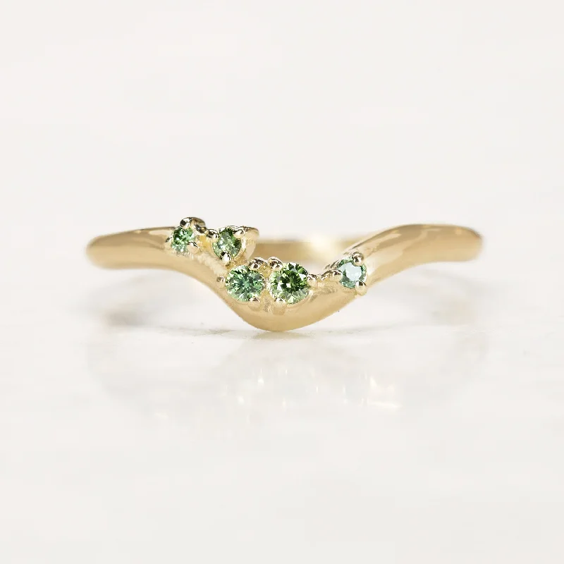 Poe Ring II | green diamonds