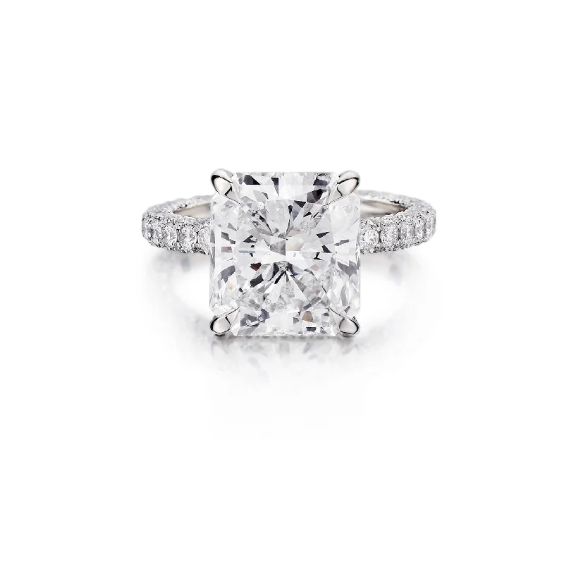 Radiant Cut Diamond Ring