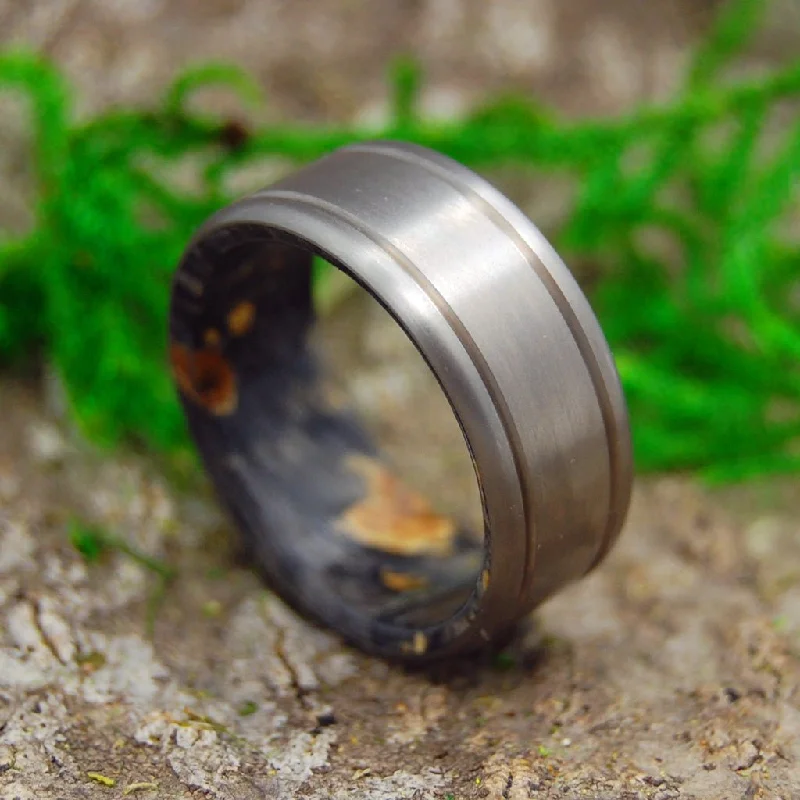 It's You | Men's Black Box Elder Wood & Titanium Wedding Ring