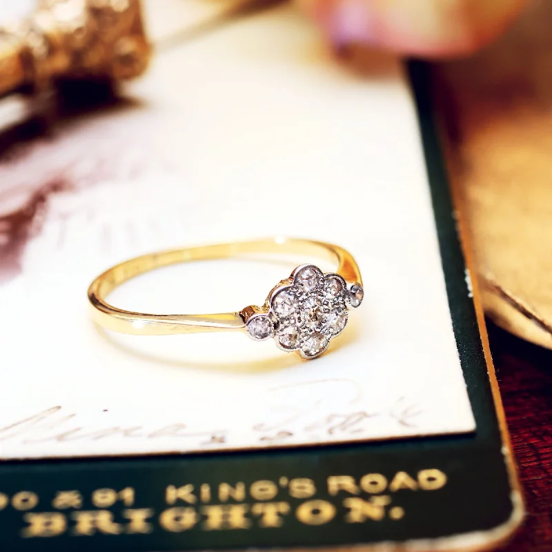 Vintage Pretty! Art Deco Diamond Daisy Ring