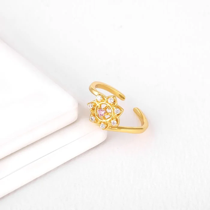 Golden Floral Magic Ring