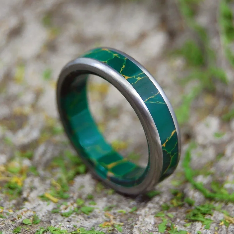 God Of Wolves | Men's Jade Stone & Titanium Wedding Ring