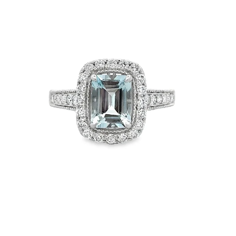 Aquamarine and Diamond Ring in White Gold