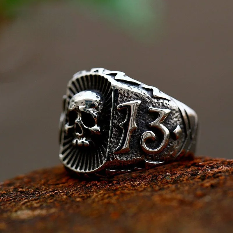 Men's Punk Skull Figure Ring