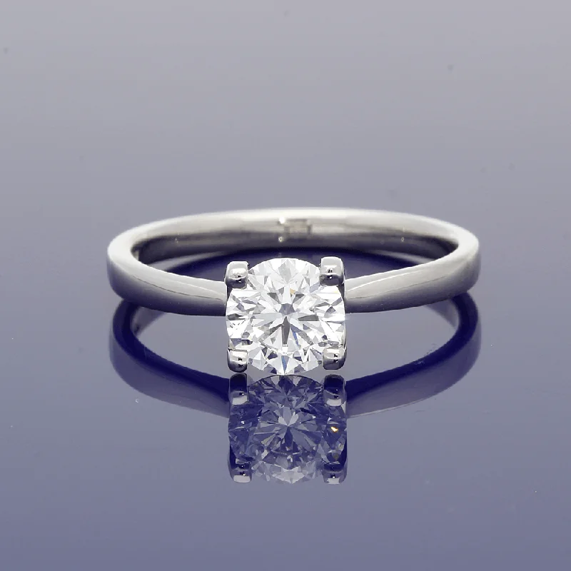 Platinum 0.90ct Certificated Round Brilliant Cut Diamond Solitaire Ring