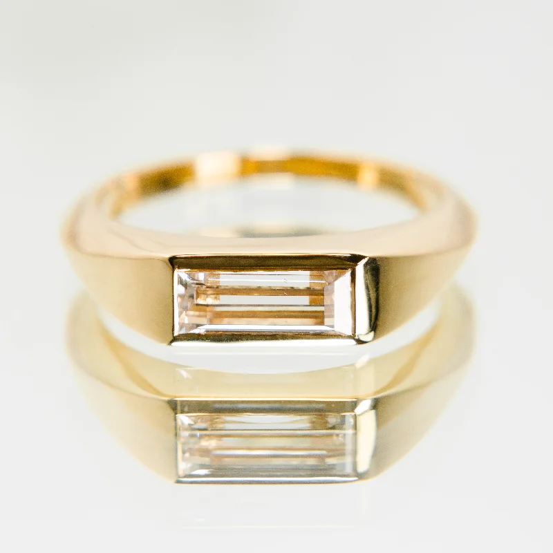 Baguette Diamond Signet Ring in 18k Yellow Gold