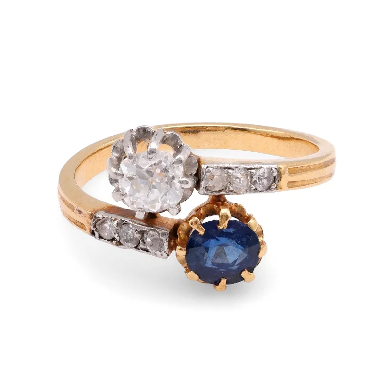 Edwardian Old Mine Cut Diamond Sapphire 18K Yellow Gold Toe Et Moi Ring